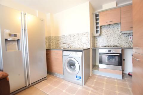 2 bedroom apartment to rent, Jeffrey Place, Caversham Road, Reading, Berkshire, RG1