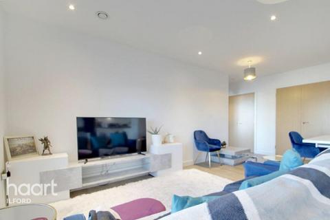 2 bedroom apartment to rent, Cambridge Road, Barking