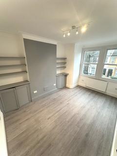 2 bedroom flat to rent, Mount Pleasant Road, london, N17