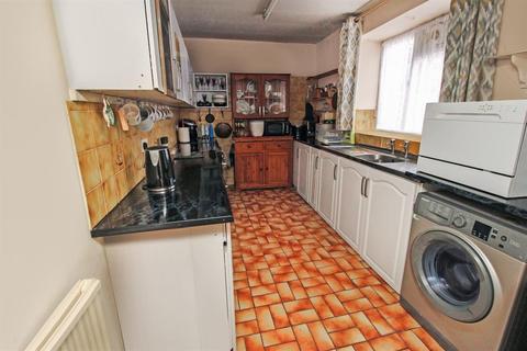 4 bedroom semi-detached house for sale - Bristol Road, Whitchurch, Bristol, BS14 0PT