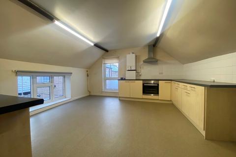 2 bedroom flat to rent, Great Whyte, Ramsey, PE26