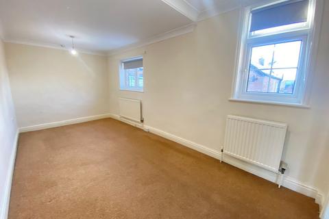 2 bedroom flat to rent, Great Whyte, Ramsey, PE26