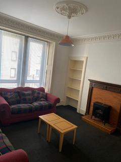 2 bedroom flat to rent, Gowrie Street (SGL), West End, Dundee, DD2