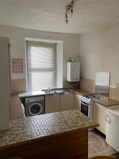 2 bedroom flat to rent, Gowrie Street (SGL), West End, Dundee, DD2