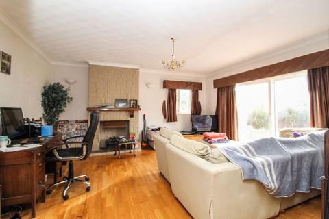 1 Brookfield Road, Bedford, MK41 9JY