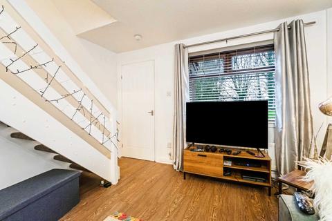 63 Denholm Way, Beith, KA15 1BN