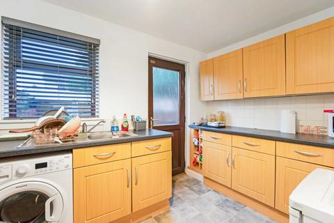 63 Denholm Way, Beith, KA15 1BN