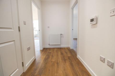 1 bedroom apartment to rent, Mahindra Way E6