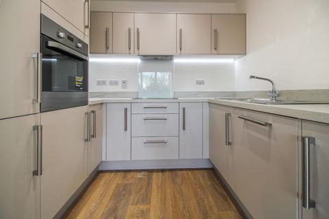 1 bedroom apartment to rent, Mahindra Way E6