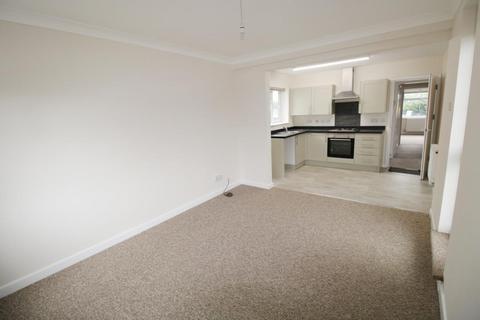 3 bedroom flat to rent, New Road, West Parley BH22