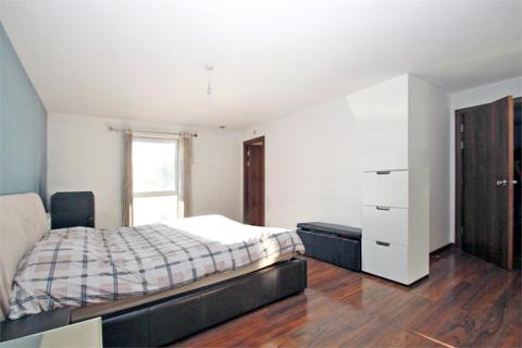 2 bedroom flat for sale - Denham, UXBRIDGE, Buckinghamshire