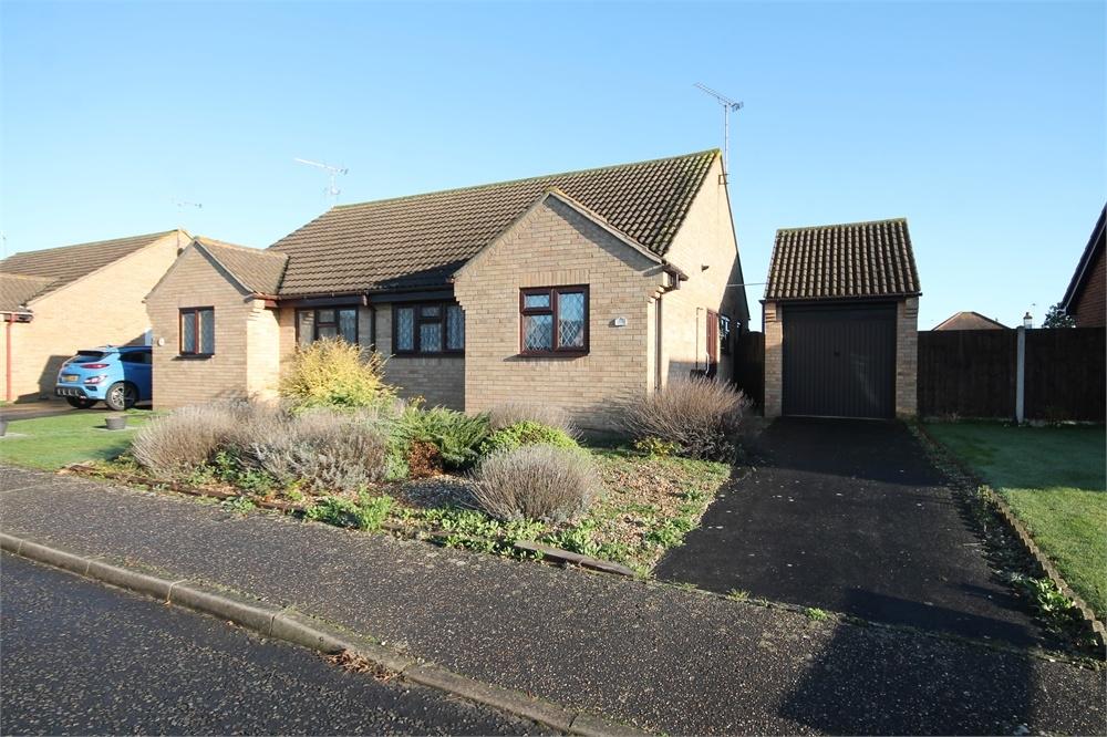 Stallards Crescent, Kirby Cross... 2 bed semidetached bungalow £265,000