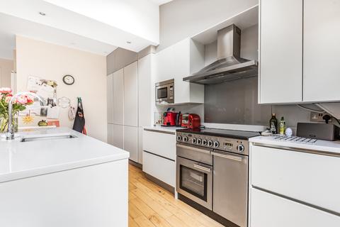 13 Chalcroft Road, London, SE13 5RE