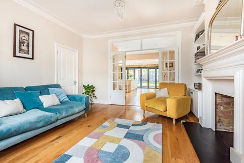 13 Chalcroft Road, London, SE13 5RE