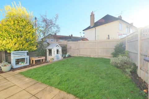 3 bedroom terraced house for sale - Perry Hall Road, Orpington