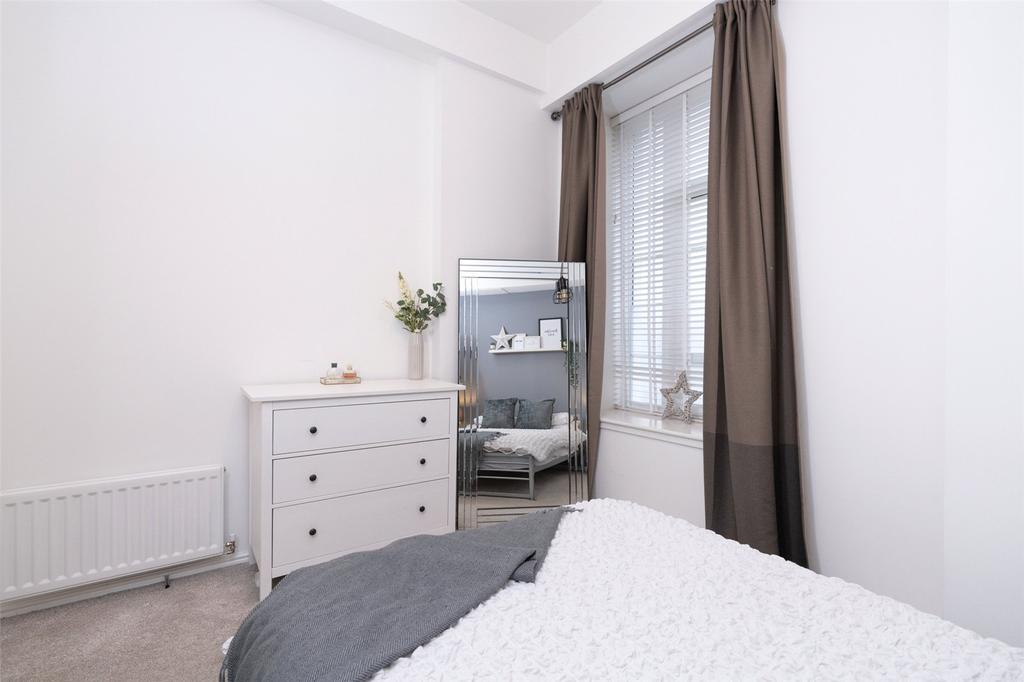 Bedroom Alt