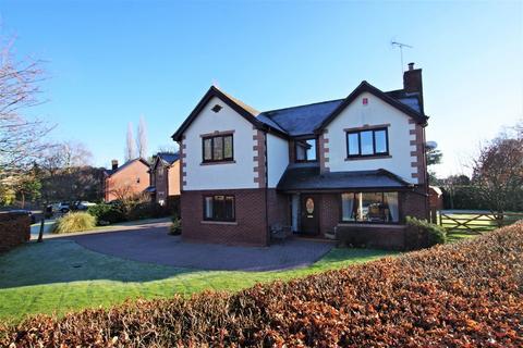 4 bedroom detached house for sale - Nightingale Close, Lower Tean