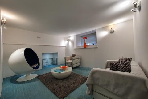 2 bedroom apartment to rent, Crown Street Flat B, Aberdeen
