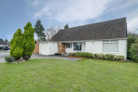 3 bedroom detached bungalow for sale - Rosehall Close, Solihull