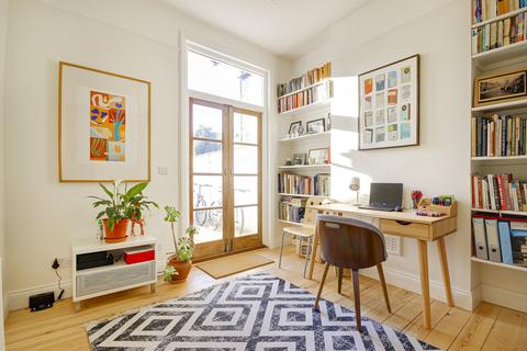 3 Manor Park Road, London, N2 0SN