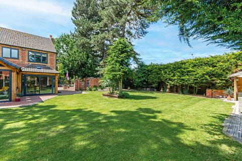 5 bedroom detached house for sale, Coton Lane, Tamworth B79