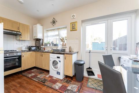 71 Park Avenue, Southall, UB1 3AJ