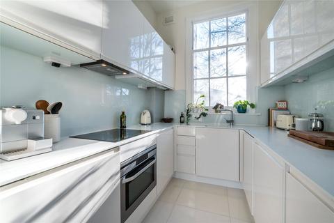 14 Canonbury Square, London, N1 2AL