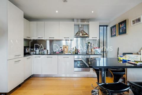 2 bedroom apartment to rent, Gladbeck Heights, Gladbeck Way, Enfield