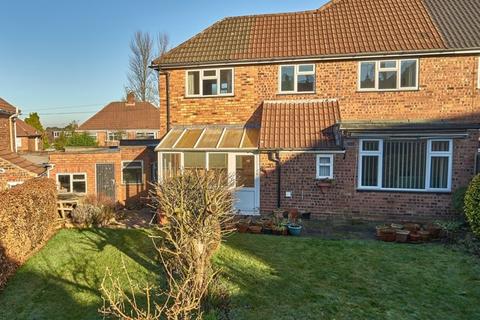 72 Brenton Road, Penn, Wolverhampton, WV4 5NX