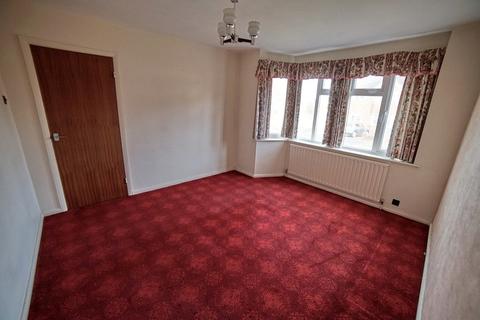 72 Brenton Road, Penn, Wolverhampton, WV4 5NX