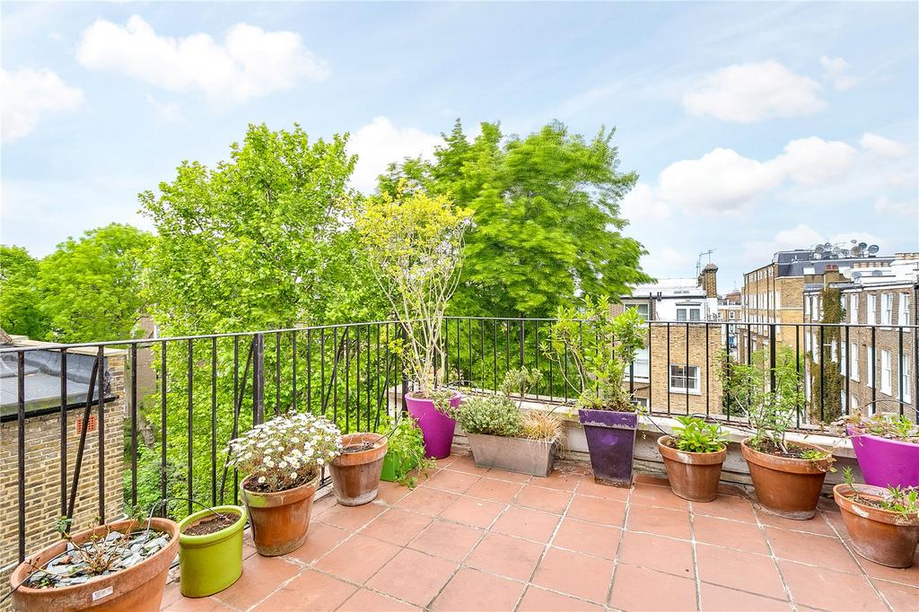 Apartment in London - View 3