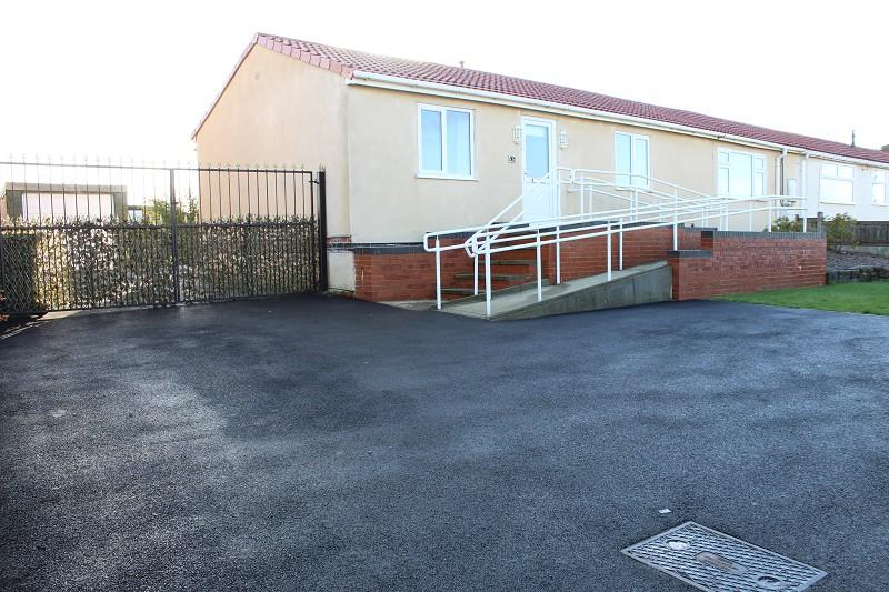 Birkinstyle Lane, Shirland, Alfreton... 3 bed semidetached bungalow