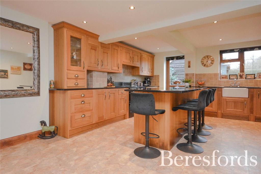 Willow Green Cottage, Willows Green, CM3 5 bed semidetached house £