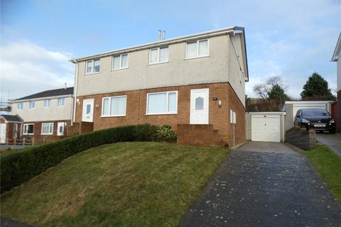 3 bedroom semi-detached house to rent, Cae America, Llanfairfechan, Gwynedd, LL33