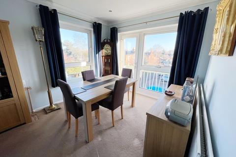 2 bedroom apartment for sale - Sanctus Court, Stratford-Upon-Avon