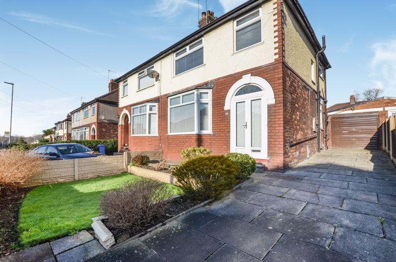 Latham Avenue, Runcorn 3 bed semidetached house £900 pcm (£208 pw)