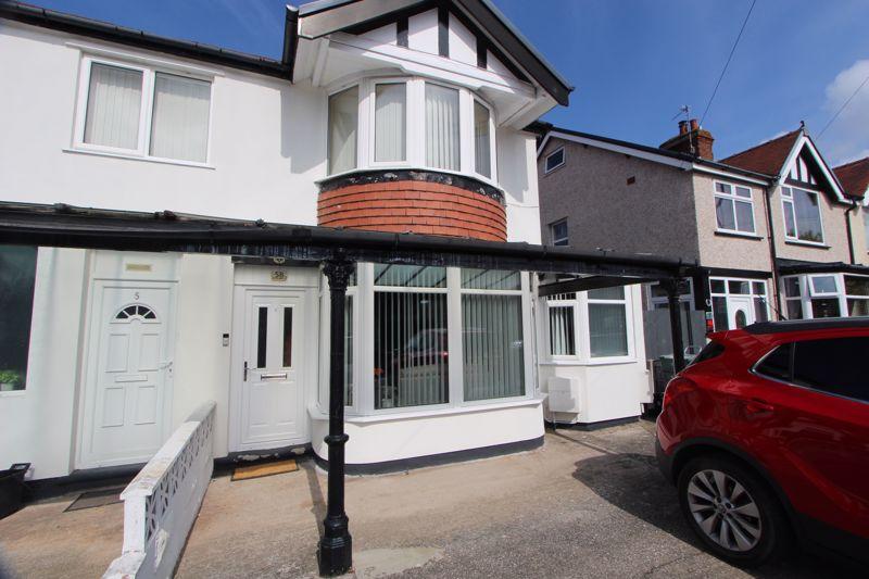 Llandudno Road, Penrhyn Bay 2 bed apartment for sale £164,950
