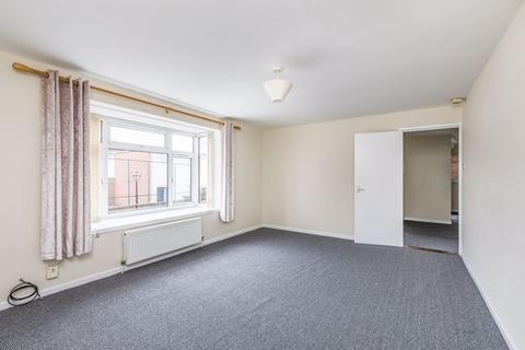 2 bedroom apartment to rent, The Thicket, Southsea