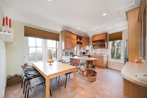 Flat 20, Sydney House Woodstock Road, London, W4 1DP