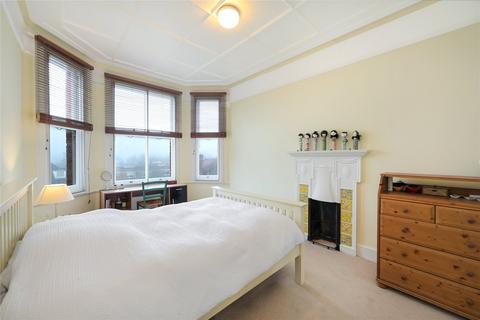 Flat 20, Sydney House Woodstock Road, London, W4 1DP