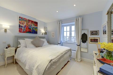 2 bedroom apartment to rent, Sheffield Terrace, London, W8