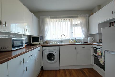 24 Beckside, Hornsea, HU18 1RT