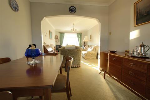 24 Beckside, Hornsea, HU18 1RT