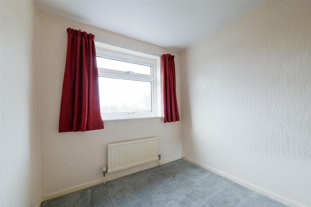 Banstead DSC 19355 Pine Place, Banstead .jpg