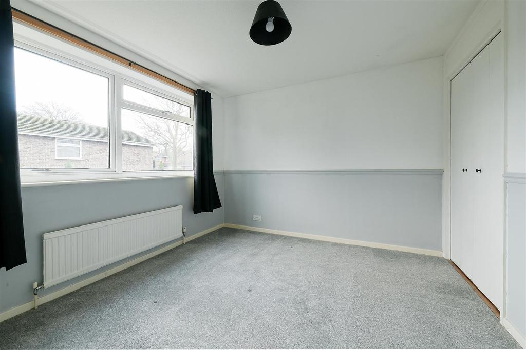 , Banstead DSC 19275 Pine Place, Banstead .jpg