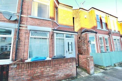 2 bedroom end of terrace house to rent - Wharncliffe Street, Hull