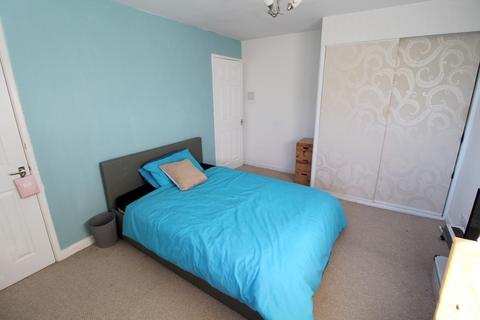 2 bedroom flat for sale - St. Cuthberts Court, Blyth