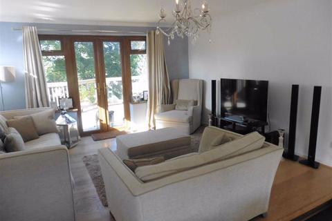 34 Denis Road, Burbage, Hinckley, LE10 2LR