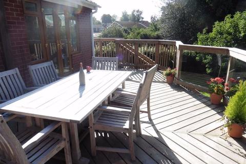 34 Denis Road, Burbage, Hinckley, LE10 2LR