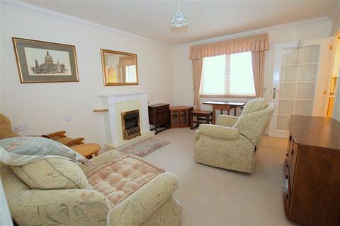1 bedroom flat for sale - Daniels Lodge, Montagu Road, Highcliffe, Christchurch, Dorset